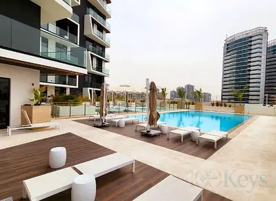 MODERN & UPSCALE | PREMIUM HIGH END APT | BALCONY