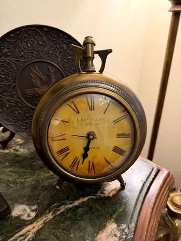Vintage Brass Carriage Clock with Roman Numerals - Decorative Collectible