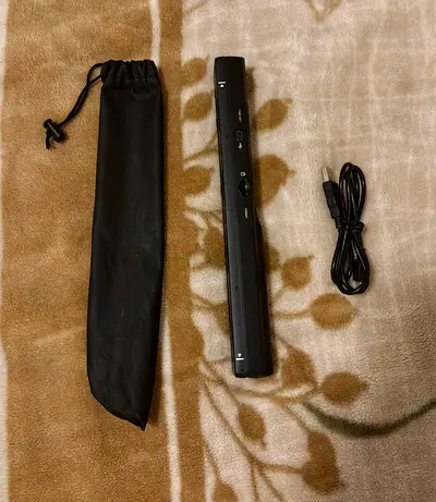 Portable handheld scanner