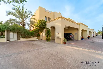 LARGE PLOT | TYPE 3E | VACANT NOW | UPGRADED