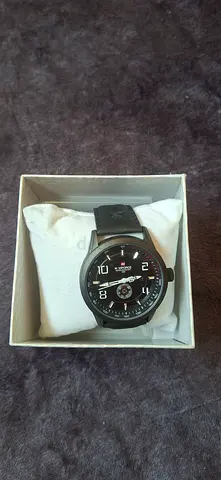 Naviforce 9229 Leather Mens Black Analog Wristwatch with Leather Strap - Preowned