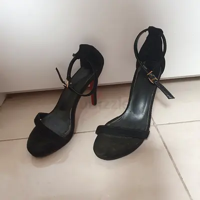 Black stiletto heels - size 7/40