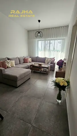 Fully Furnished 1 Bed + Study | Ready to Move In