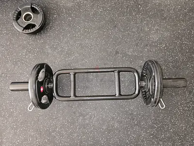 Bars and weight plates