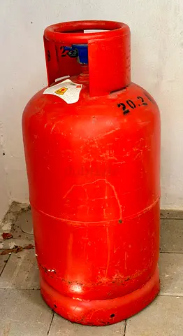 Used Red LPG Gas Cylinder (20.2 kg) - Half filled - with Regulator