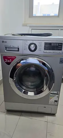 LG Front Load Washer Dryer 4kg/7kg - Silver, Good Working Condition