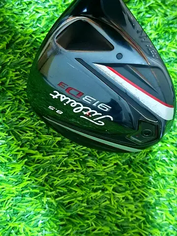 Titleist 913D Driver in Stiff Flex