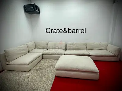 Cratebarrel beige color corner sofa