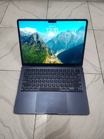 Used 13-inch Laptop with Keyboard (Touchpad) - Good Condition with cover bag