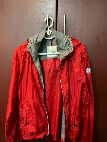 Moncler Red wind-coat / rain- jacket  size s/m (1 Moncler size )