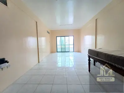 Spacious 2bhk| Close hall with Balcony| Kitchen with balcony & Store room