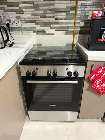 Bosch 60x60 cm, Free Standing Gas Cooker, Series 2, Stainless Steel, German Engineering FREE DELIVER
