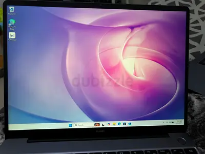 Huawei MateBook X laptop i7 8th Gen 512gb