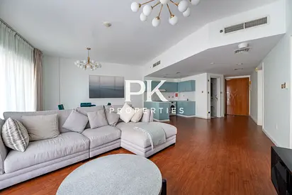 Large Layout | Close to Mall | Well Maintained