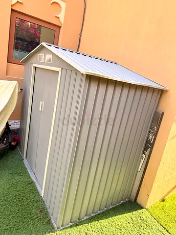 Outdoor Metal Garden Storage Shed - Good Condition