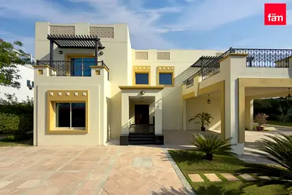 Beautiful Villa | Best Location In Emirates Hills