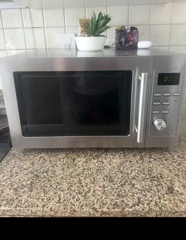 Stainless Steel Countertop Microwave Oven - Good Working Condition