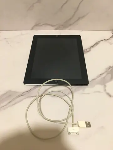 Apple iPad 2 (A1395) – 16GB Wi-Fi – Fully Reset, Ready to Use