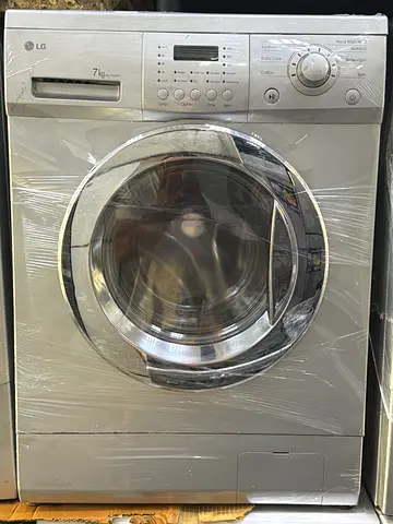 LG Front Load Washing Machine - 7kg, Silver (Good Working Condition)