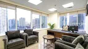 VASTU COMPLIANT | 10 PARKINGS | FURNISHED | CORNER