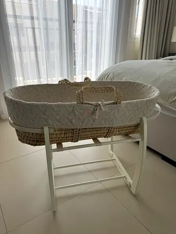 Moses Basket - Mamas  Papas