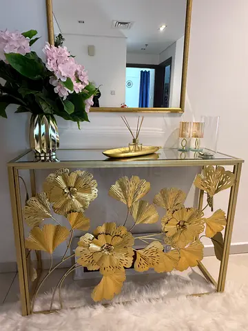 Mirror top gold metal table console