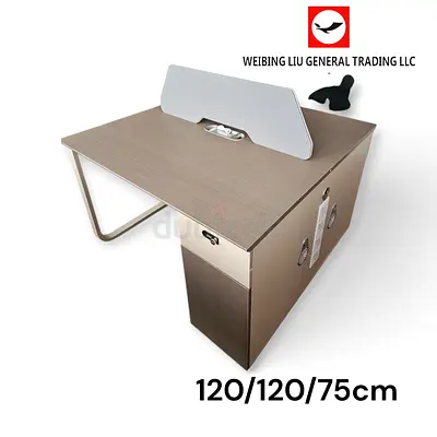 Modern 120x120cm Office Workstation Desk with Divider and Storage