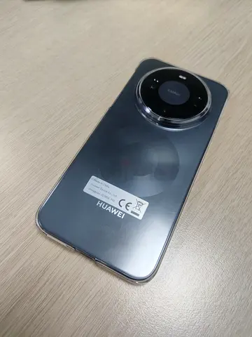 Huawei Mate 80 Pro 512 SharfDg Brand new with warranty.