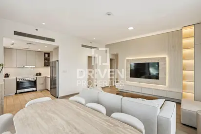 Upgraded Unit | Lagoon View | Large Terrace