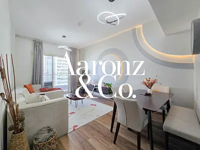 Furnished l Upgraded l High Floor l Vacant in June