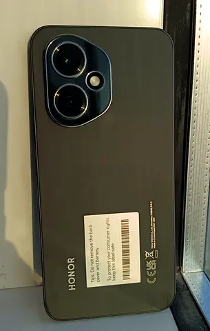 HONOR-400 -5G (Fixed price 900 AED)