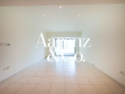 Vacant | Unfurnished | Fitted Kitchen | Mid Floor