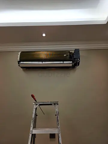 Expert AC Technician – جميع مشاكل التكييف تصلح