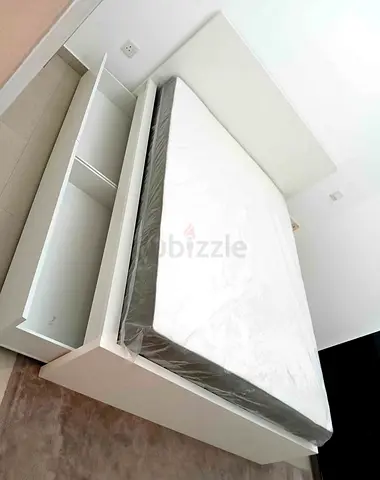 IKEA malam double‑size bed (140 × 200 cm) with 2 storage drawers underneath and an IKEA mattress ✨