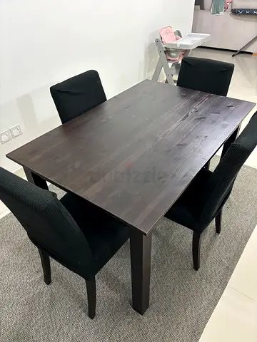 Table  chairs