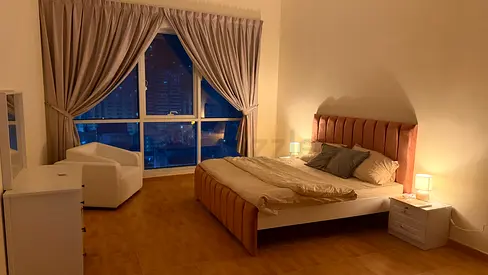 ELEGANT FULLY FURNISHED READY TO MOVE BEDROOM NEAR ELECTRA