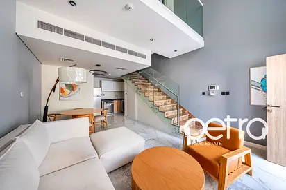 Brand New 1-Bedroom Loft | Direct & Premium Road View