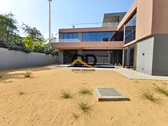 Spacious 5-Bedroom Villa for Rent in Masaar