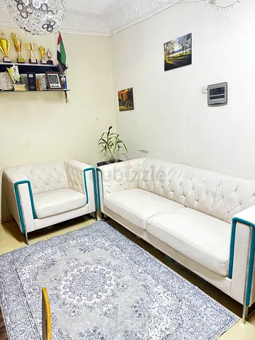 Cream tufted 2-piece sofa set