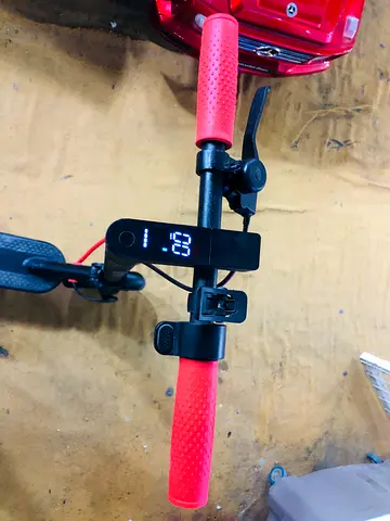 Electric scooter