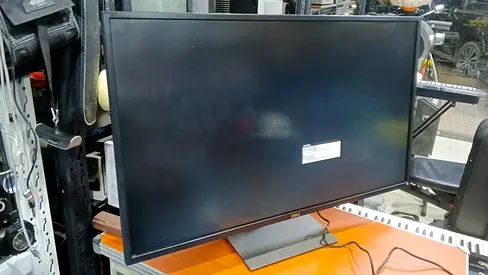 Dell 43 P4317Q Ultra HD 4k Multi Client Monitor, Black/Silver