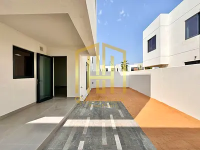 Spacious 3BR | Modern Living | Top Facilities | Vacant