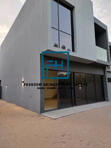 Luxury 3BHK Corner Townhouse available for sale kaya cluster Massar Tilal city sharjah | Ready To Move