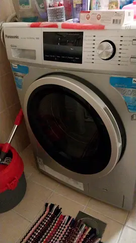 Front-load washing machine - Panasonic (good working condition)
