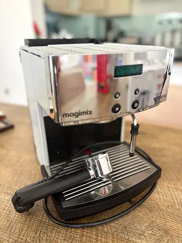 Magimix Nespresso Espresso Machine with Portafilter and Steam Wand - Good Condition