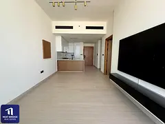 Bright 1BR with Community View | Unfurnished | High Floor