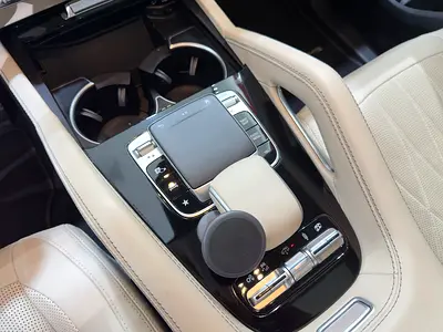 صورة 15 لـ 2022 Mercedes-BENZ GLS