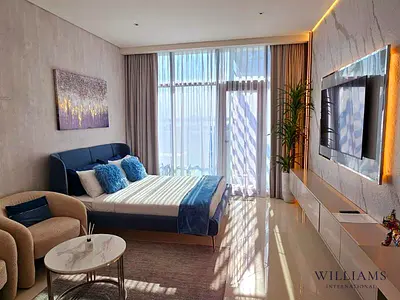 Skyline Views | Boutique Living | Prime Location
