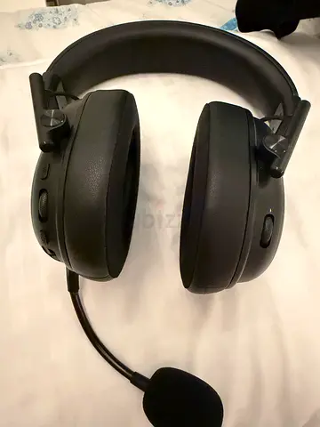 Razer BlackShark V3 X Hyperspeed wired  Wireless Gaming Headset with original box