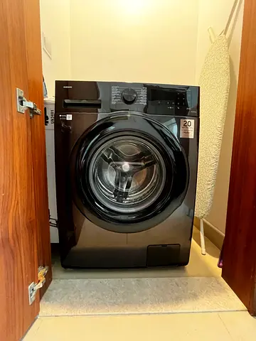 Samsung front load washer with Ecobubble and SmartThings 9kg